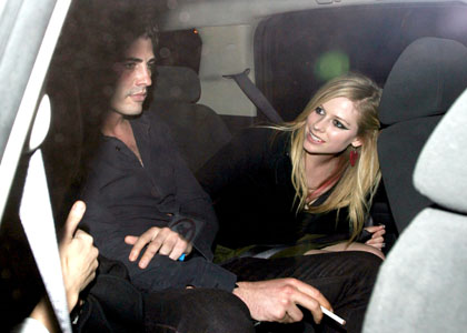Avril Lavigne: Clubbing with Greasy Bear