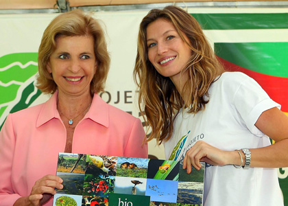 Gisele Bundchen Steps Out For the Environment