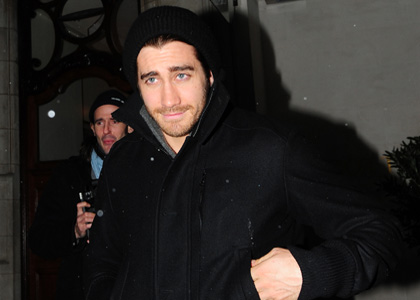 Jake Gyllenhaal: Studly at Scotts