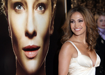 Jennifer Lopez Checks Out 'Benjamin Button'
