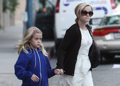 Reese Witherspoon: Out with Ava