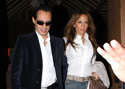 Jennifer Lopez and Marc Anthony: Luau Dinner Date