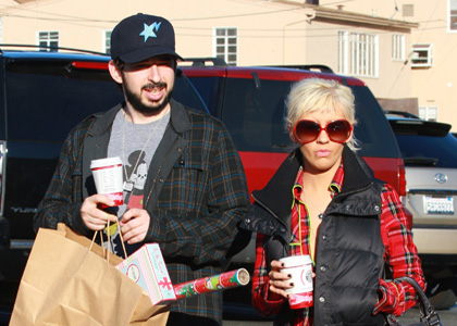 Christina Aguilera: Last-Minute Shopper