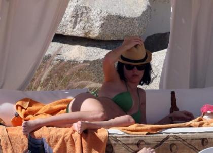 S.S. Katy Perry is in Mexico