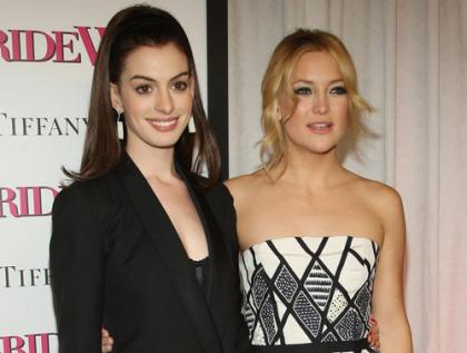 Anne Hathaway and Kate Hudson at Bride Wars Premiere