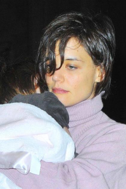 Katie Holmes looks so tired