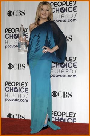 Kate Hudson Goes Glam For People's Choice Awards