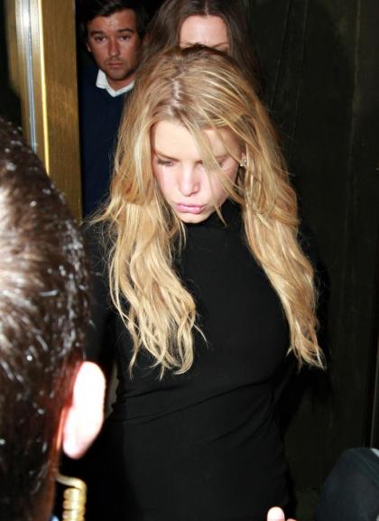 Jessica Simpson only washes her hair two to three times a month