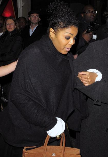 Janet Jackson is Fat Again