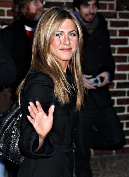 Jennifer Aniston might be an Oscar presenter