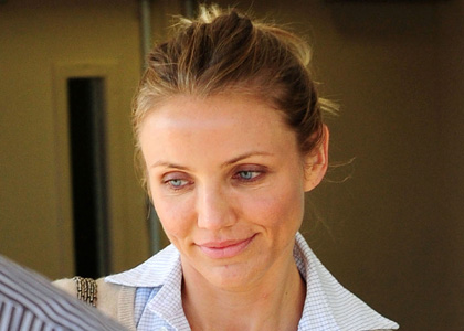 Cameron Diaz: Lovely at LAX