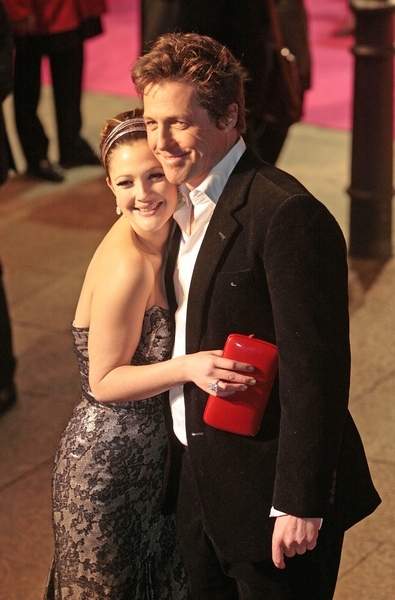 Drew Barrymore spotted making out with Hugh Grant