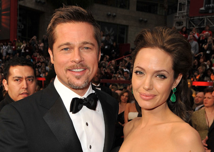Angelina Jolie and Brad Pitt: 2009 Oscars Arrival