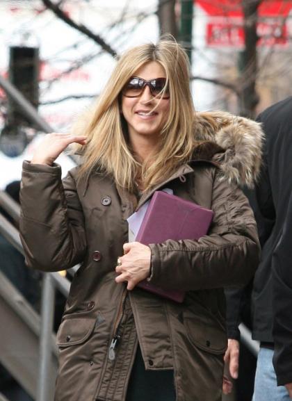 Is Jennifer Aniston an 'ice queen' on set'