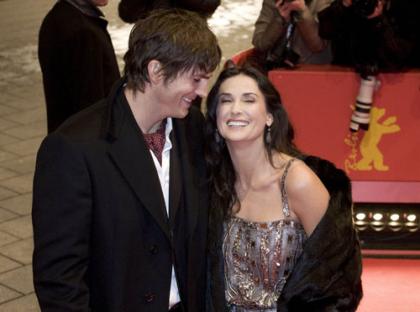 Demi Moore's daughters mortified by Ashton Kutcher's online antics