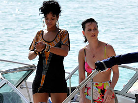 Rihanna And Katy Perry Vacation Together In Barbados