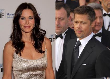 Courteney Cox runs into Brad Pitt, doesn't ignore him