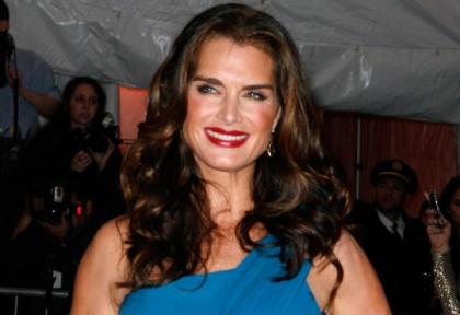 Brooke Shields denies Sutherland's tale