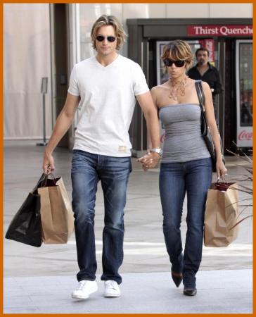 Halle Berry and Gabriel Aubry Are Shopping Mates