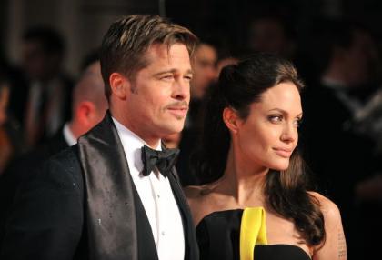 Brad Pitt and Angelina Jolie donate $1 million to aid Pakistani refugees