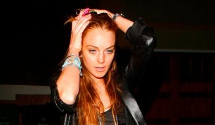 Lindsay Lohan hooked up with Ryan Seacrest?