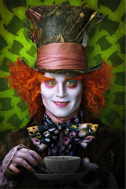 First picture of Johnny Depp as the Mad Hatter in Alice in Wonderland