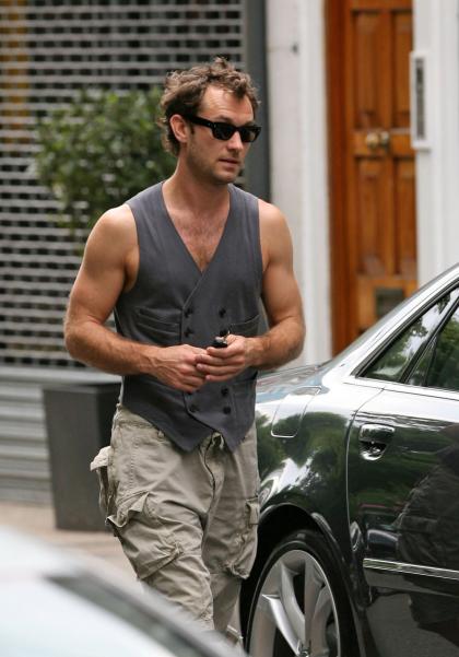 Jude Law wears a fancy vest, will return to Broadway in 'Hamlet'