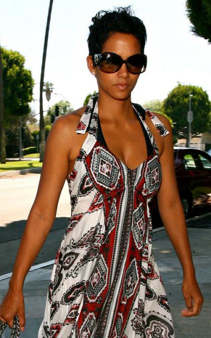 Halle Berry: Business Babe