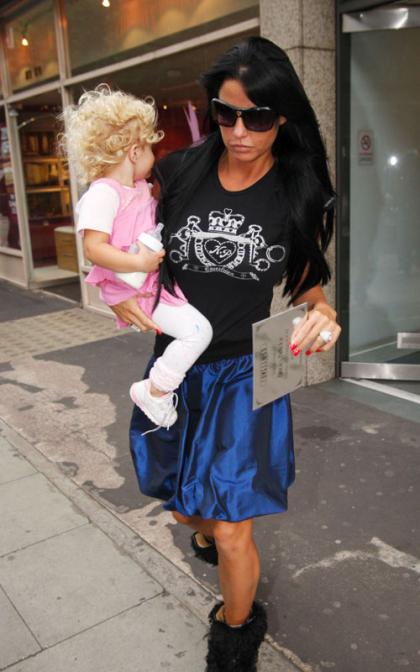 Katie Price: Bridal Shopping?