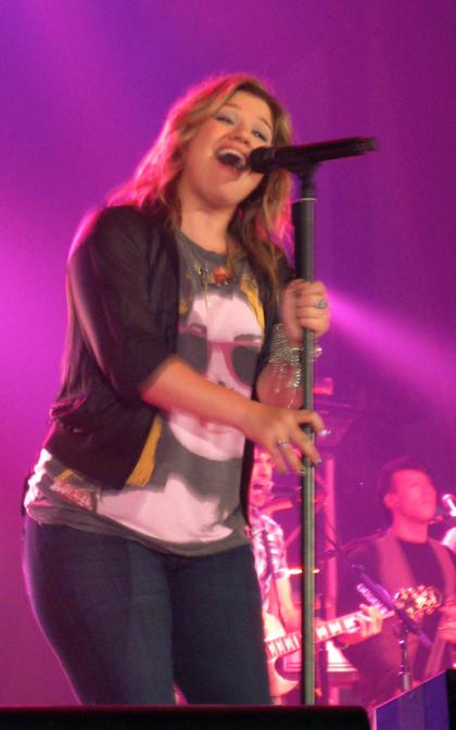 Kelly Clarkson: Ohio State Fair Rocker