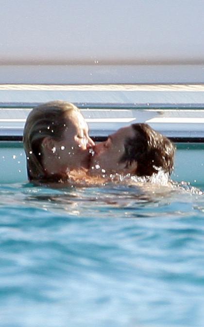 Kate Moss and Jamie Hince: Kissing Couple
