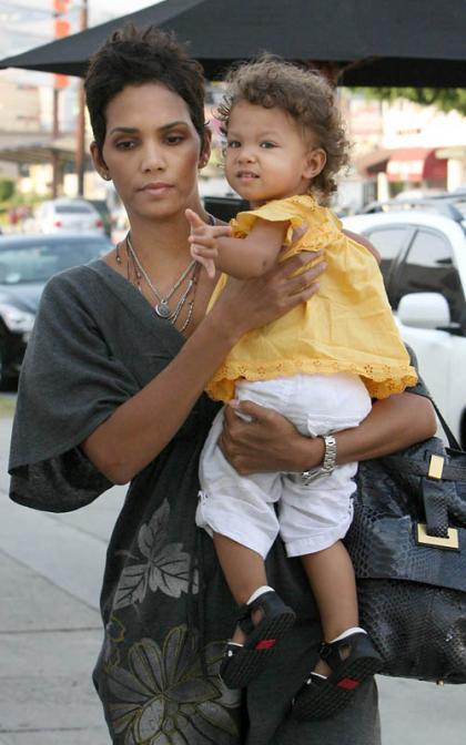 Halle Berry: Dinner with Nahla