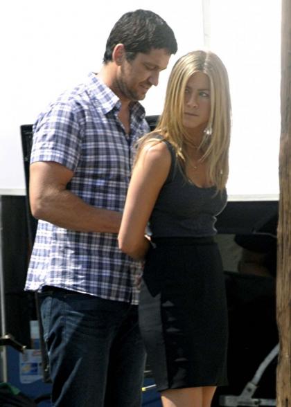 US Weekly: Aniston only dates guys who 'keep her as high profile as possible'