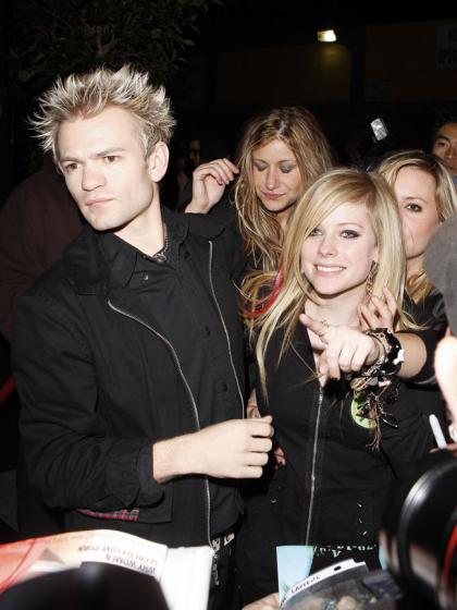 Us Weekly: Avril Lavigne  Deryck Whibley split