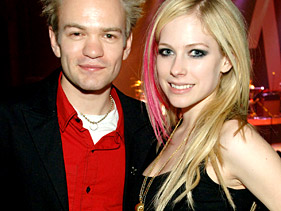 Avril Lavigne Confirms Split With Sum 41's Deryck Whibley