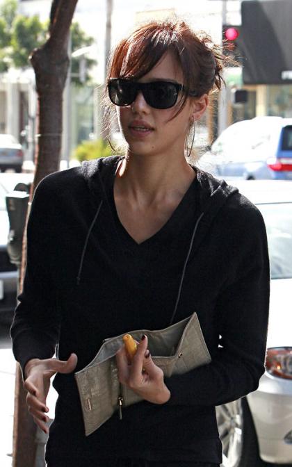 Jessica Alba: Out with Honor in Beverly Hills