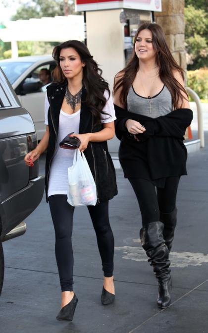 Kim and Khloe Kardashian: Calabasas Chicks