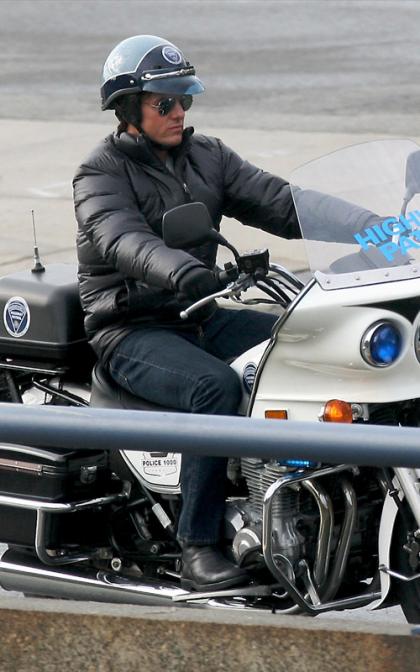 Officer Tom Cruise Continues Filming for 'Witchita'