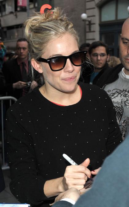 Sienna Miller Loves Her Fans