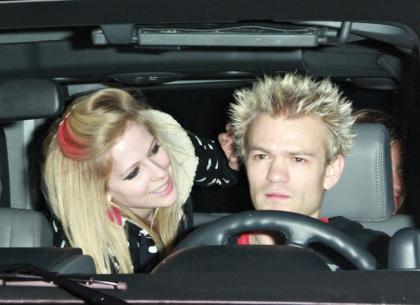 Avril Lavigne officially files for divorce from Deryck Whibley