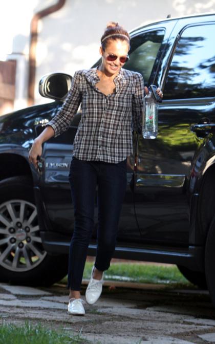 Jessica Alba: Lovely in Los Angeles