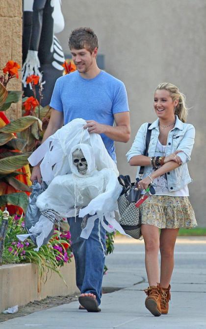 Ashley Tisdale and Scott Speer: Halloween Shoppers