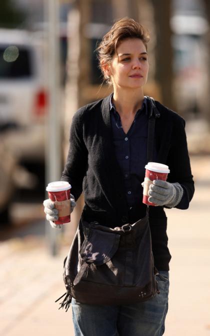 Katie Holmes Peps Up for the Work Day