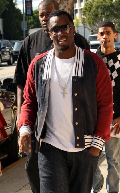 Diddy Stocks Up Ahead Of Sin City Fight Weekend