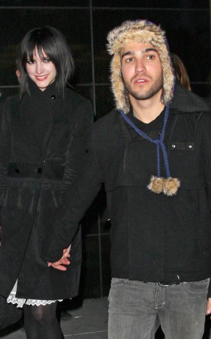 Ashlee Simpson and Pete Wentz: American Eagle Lovers