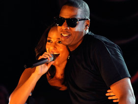 Alicia Keys Joined By Jay-Z For World AIDS Day Benefit Concert