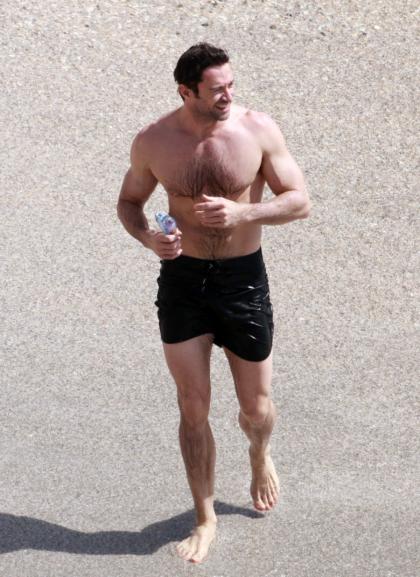 Hugh Jackman's awesome shirtless beach workout