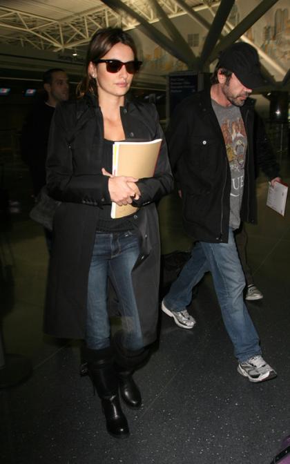 Penelope Cruz and Javier Bardem Land in NYC