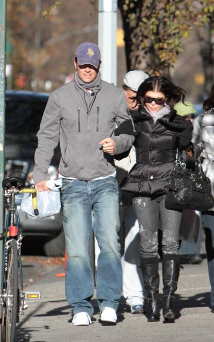 Fergie and Josh Duhamel: Holiday Shoppers