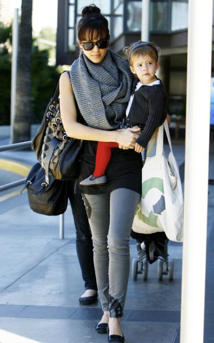 Jessica Alba and Honor Marie: Shopping Mall Mates